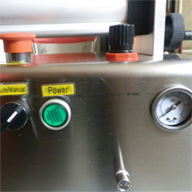 氣動大劑量液體灌裝機(jī)細(xì)節(jié)圖